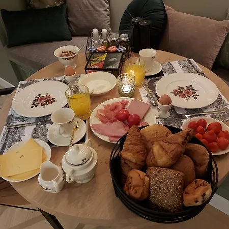 De Cleijne-nagtegael * Dordrecht