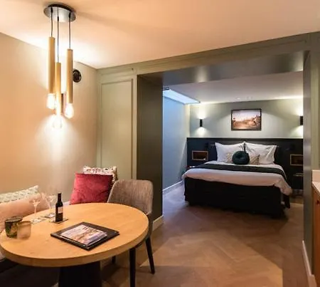 De Cleijne-nagtegael Dordrecht