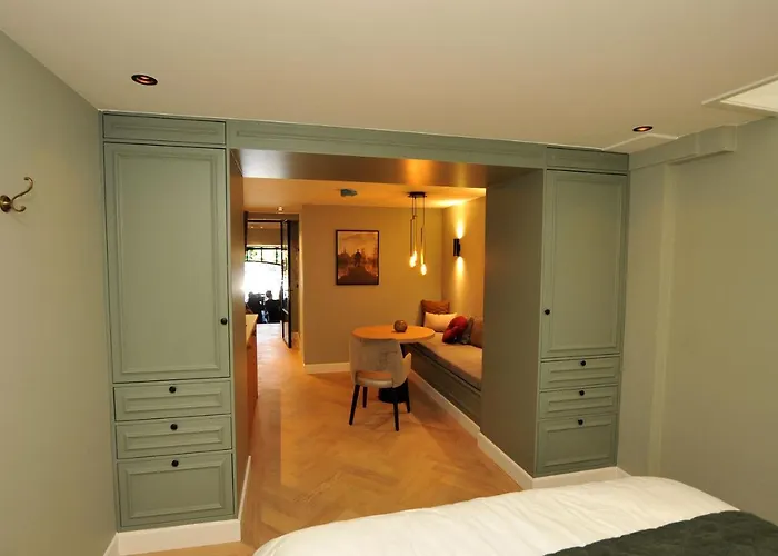 De Cleijne-nagtegael